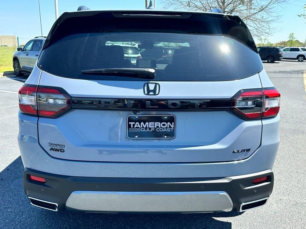New 2026 Honda Pilot Elite image 4