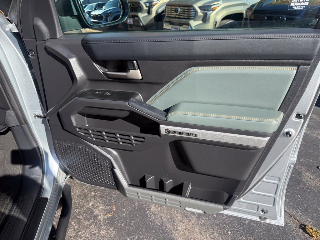 Certified 2025 Toyota Tacoma 4x4 Double Cab Hybrid image 22