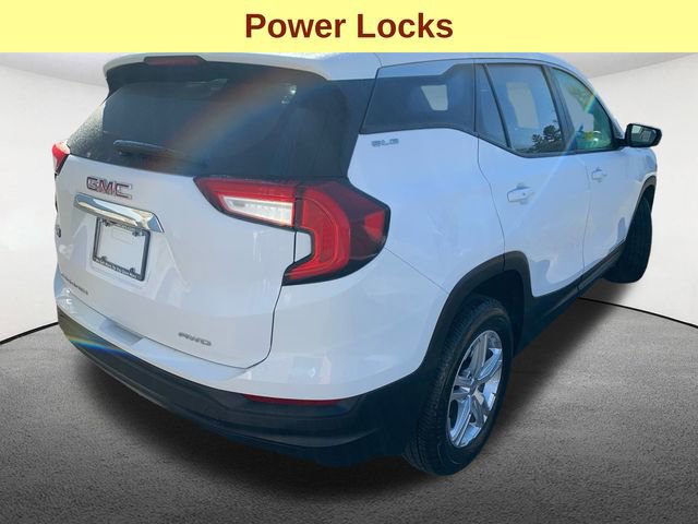 Used 2024 GMC Terrain SLE image 12