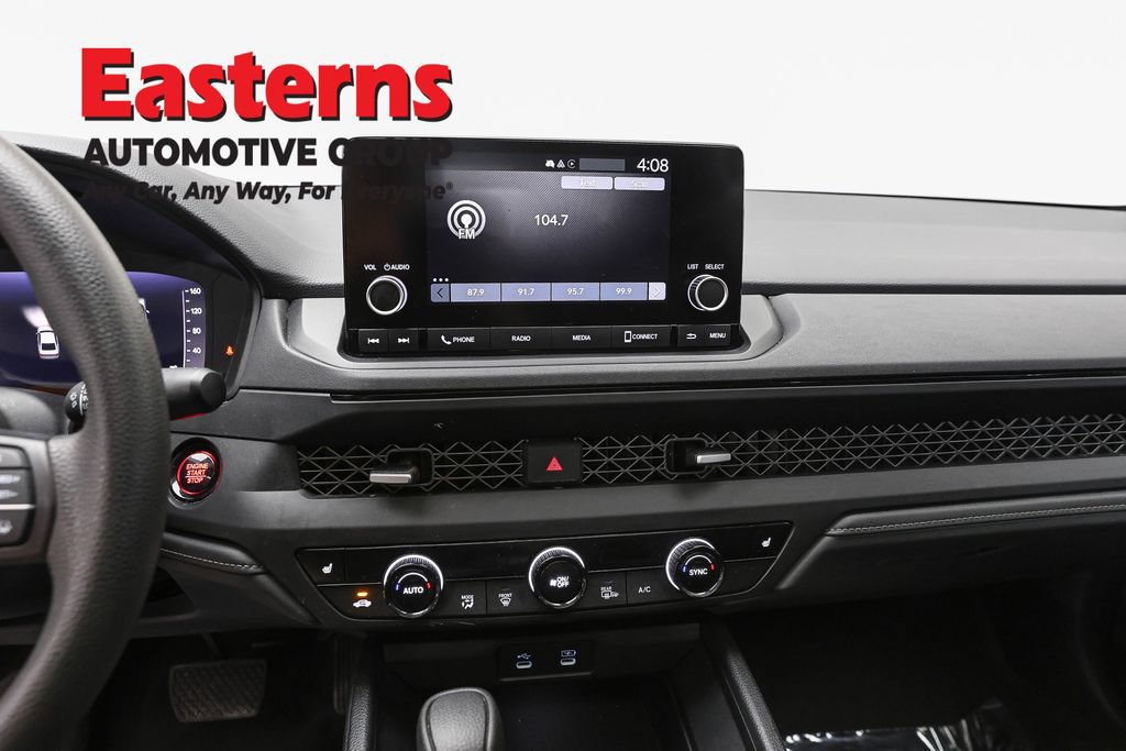 Used 2025 Honda Accord SE image 12