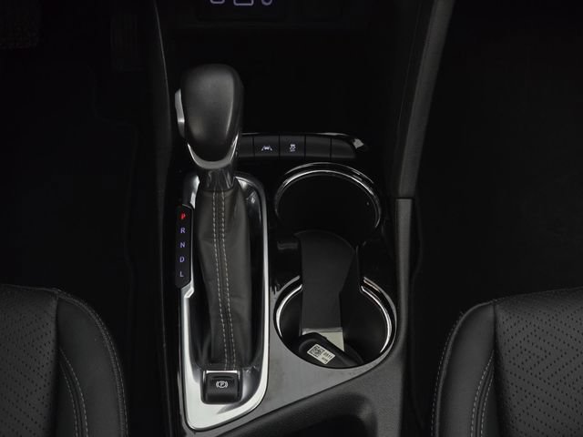 Used 2022 Buick Encore GX Essence FWD image 14