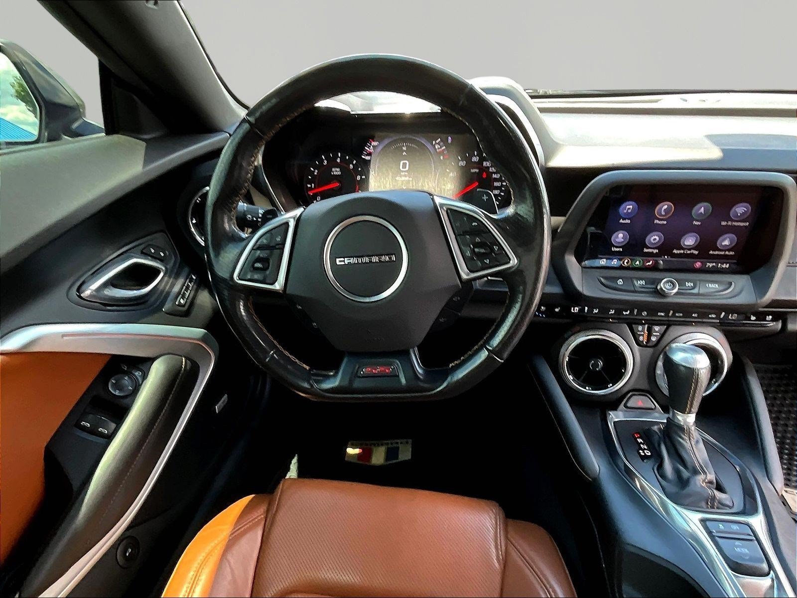 Used 2019 Chevrolet Camaro SS w/ Black Appearance Package RWD image 7