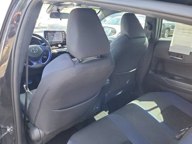 Used 2021 Toyota C-HR XLE FWD image 13