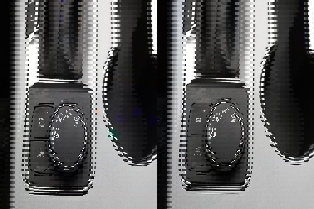 Used 2023 Chevrolet Blazer LT w/ Driver Confidence Package image 26