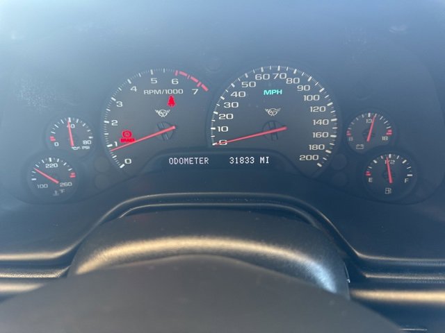 Used 2002 Chevrolet Corvette Base w/ Preferred Equipment Group1 image 24