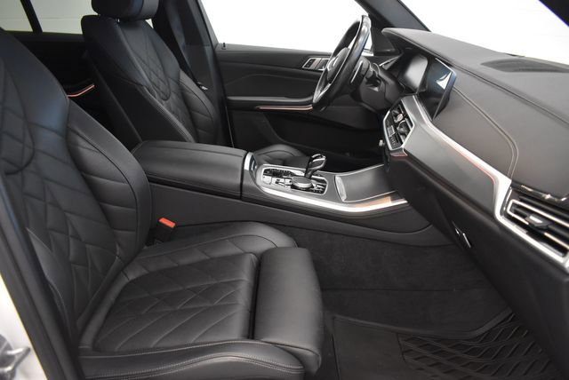 Used 2023 BMW X5 xDrive40i w/ M Sport Package AWD/4WD image 19