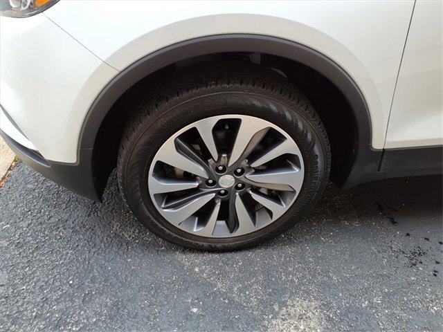 Used 2022 Buick Encore Preferred image 10