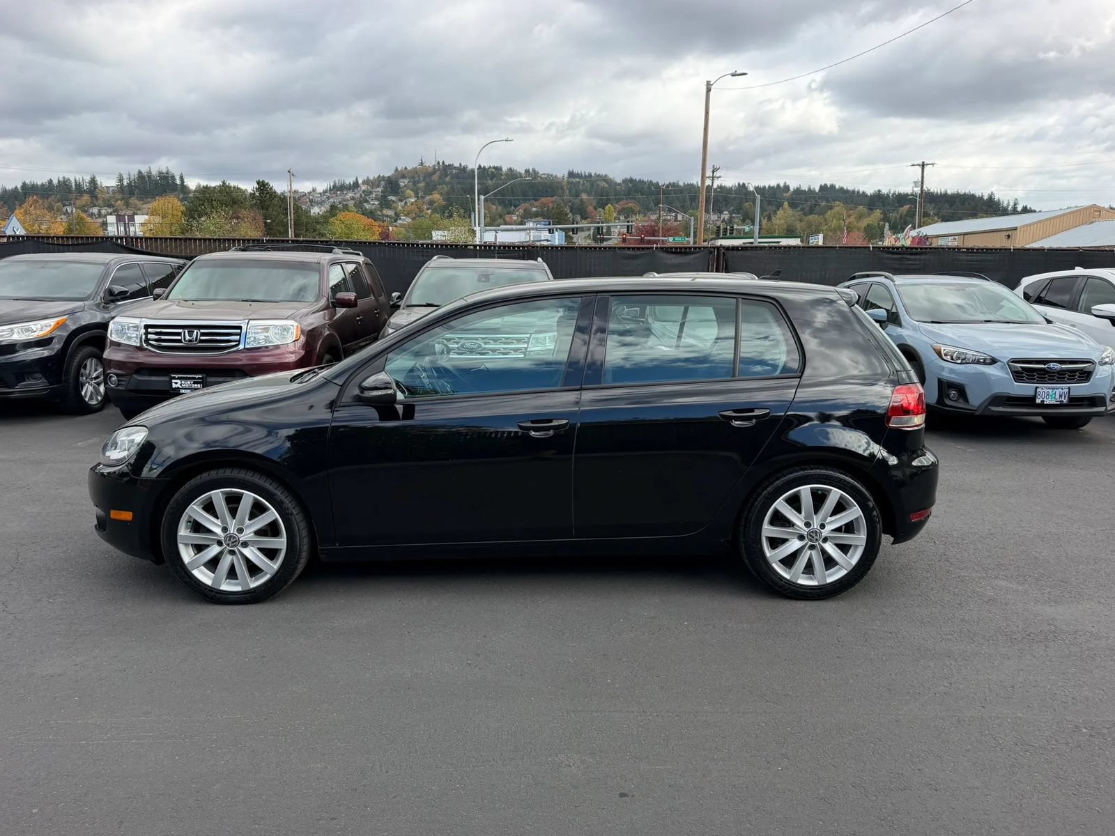 Used 2011 Volkswagen Golf TDI FWD image 7