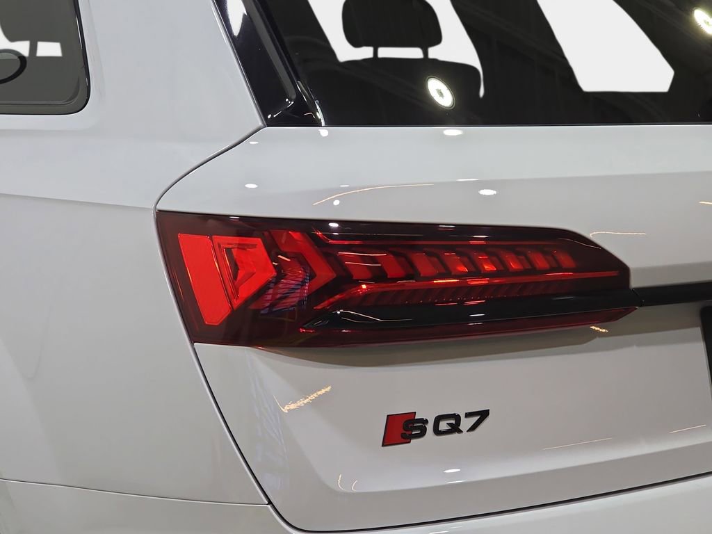 Used 2023 Audi SQ7 Prestige AWD/4WD image 37