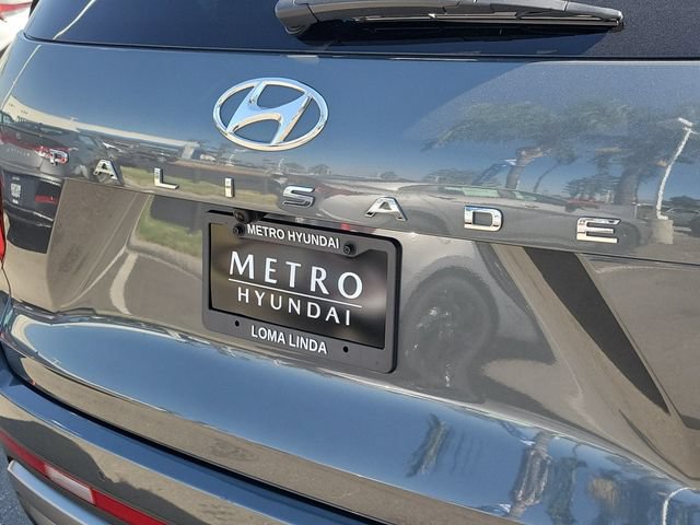 Used 2025 Hyundai Palisade SEL FWD image 32