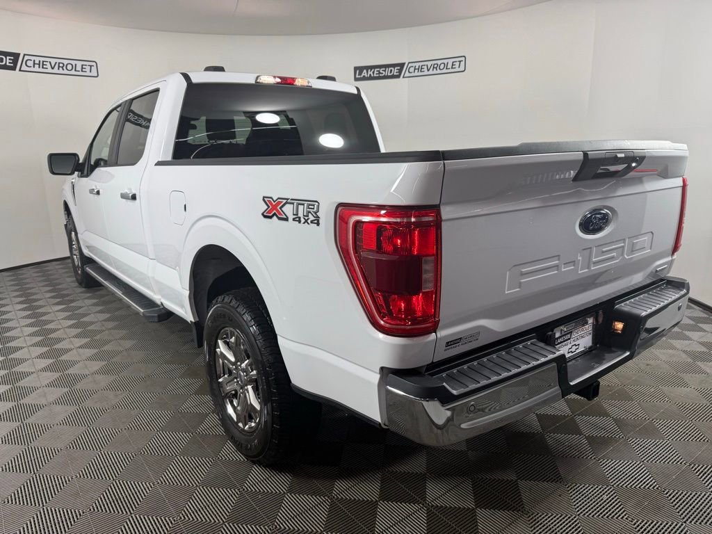 Used 2022 Ford F150 XLT w/ XTR Package AWD/4WD image 4