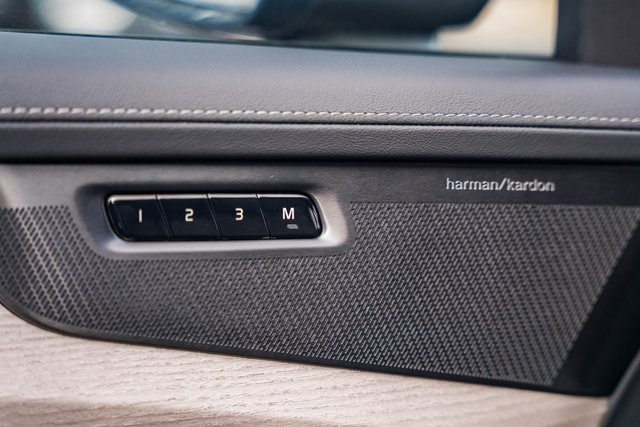 New 2026 Volvo XC90 B6 Plus image 37