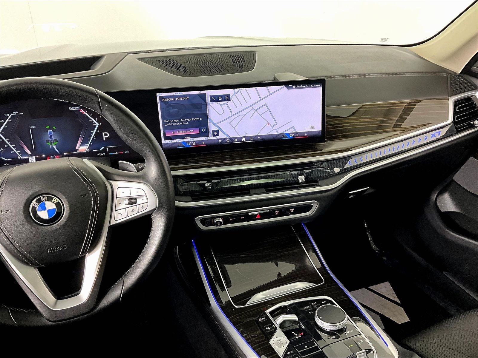 Used 2024 BMW X7 xDrive40i AWD/4WD image 18