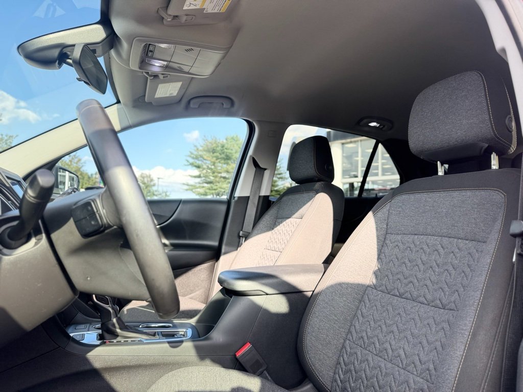 Used 2022 Chevrolet Equinox LT image 17