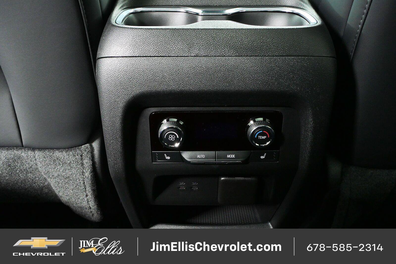 New 2027 Chevrolet Traverse RS w/ LPO, Floor Liner Package AWD/4WD image 19