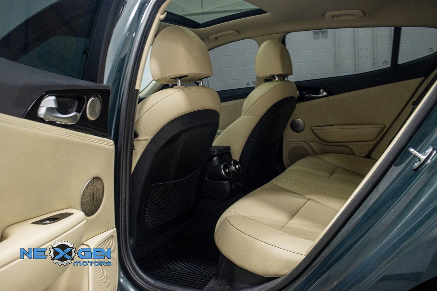 Used 2023 Kia Stinger GT-Line w/ Sun & Sound Package image 22