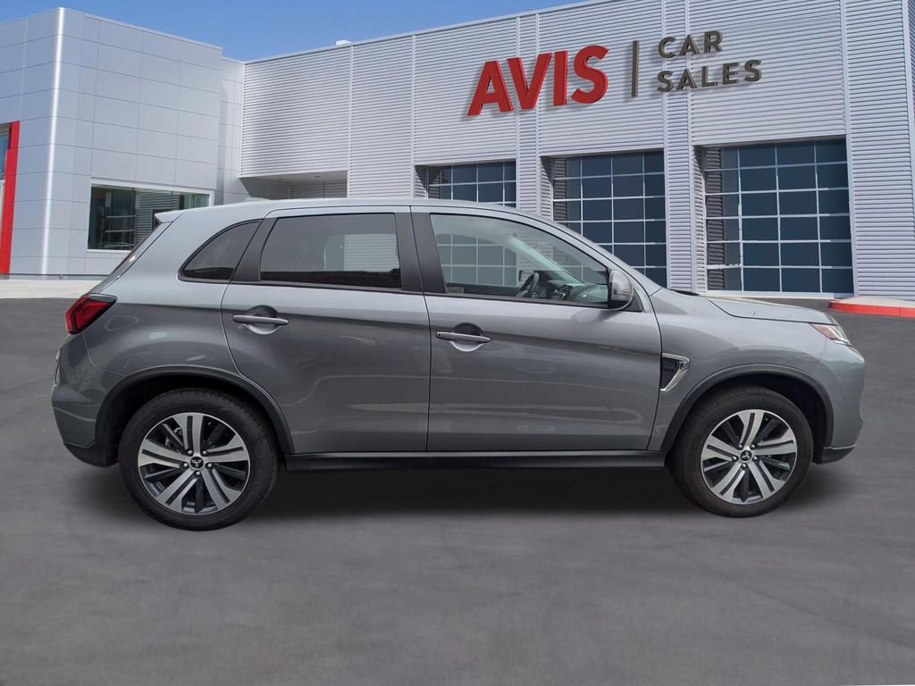 Used 2025 Mitsubishi Outlander Sport SE image 5