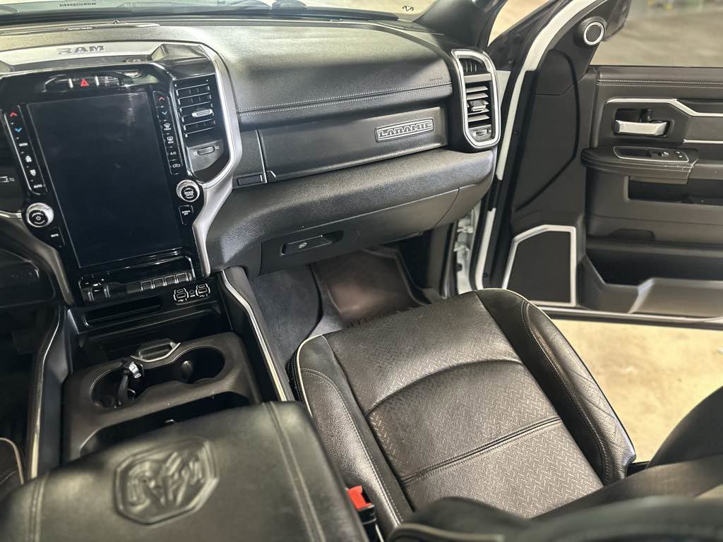 Used 2020 RAM 3500 Laramie image 8