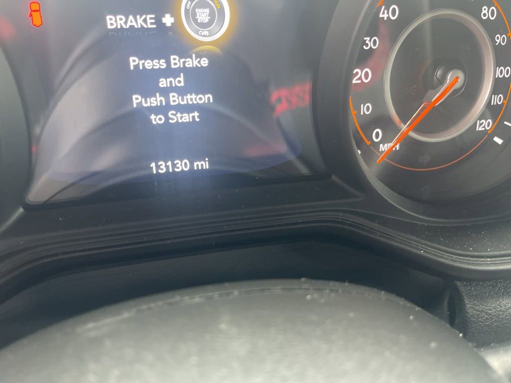 Used 2024 Jeep Wrangler Rubicon image 11