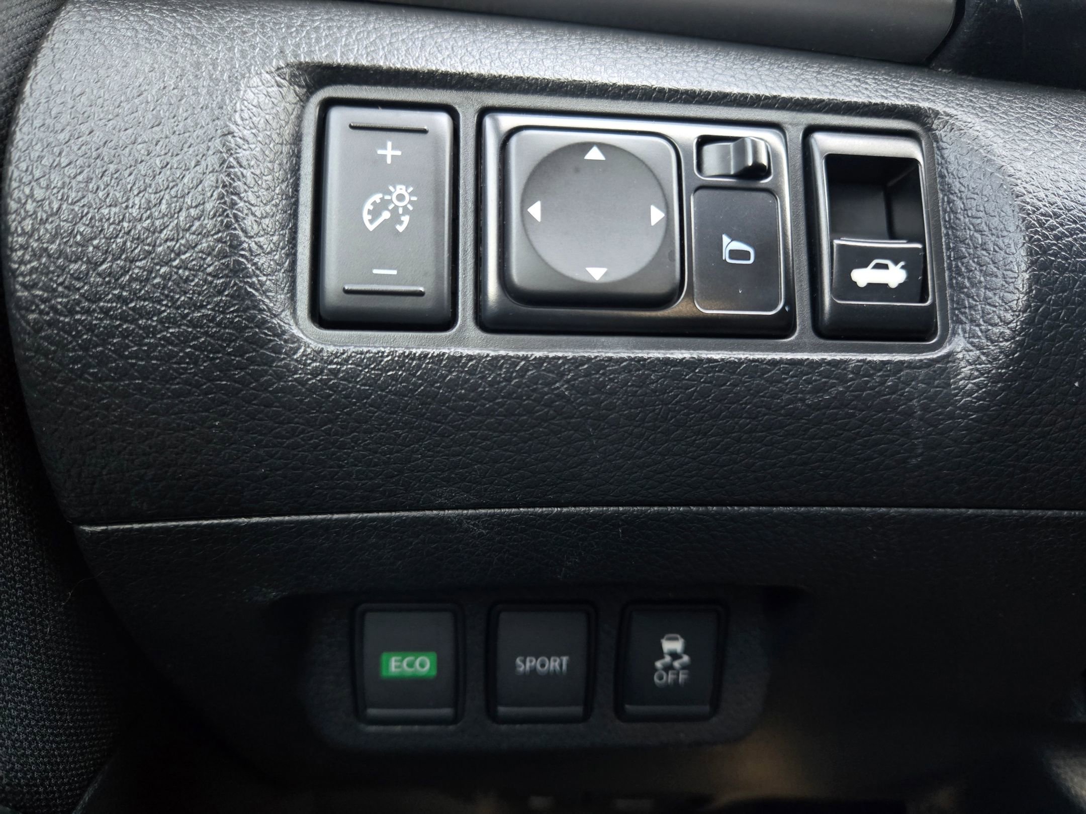 Used 2017 Nissan Sentra S FWD image 26