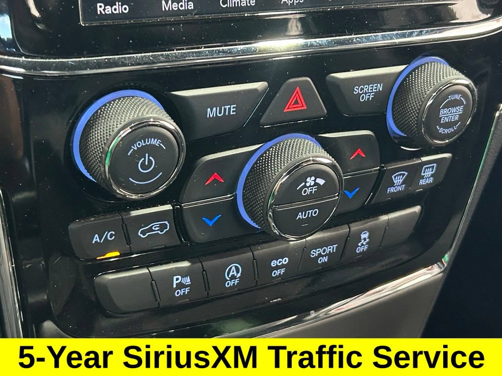 Used 2019 Jeep Grand Cherokee Altitude AWD/4WD image 28
