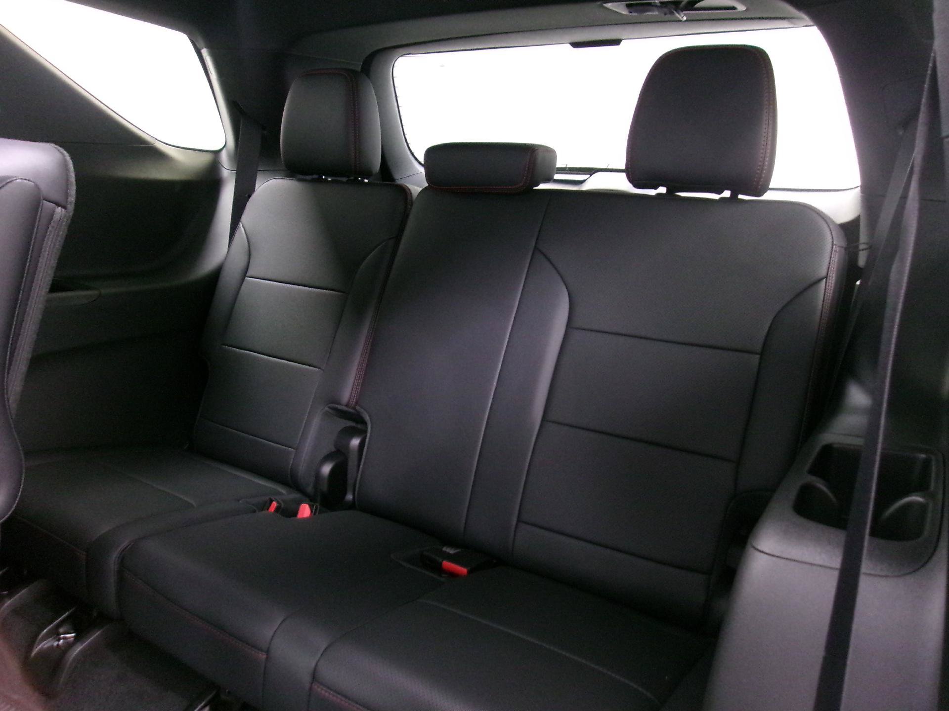 New 2026 Chevrolet Traverse RS w/ LPO, Floor Liner Package AWD/4WD image 11