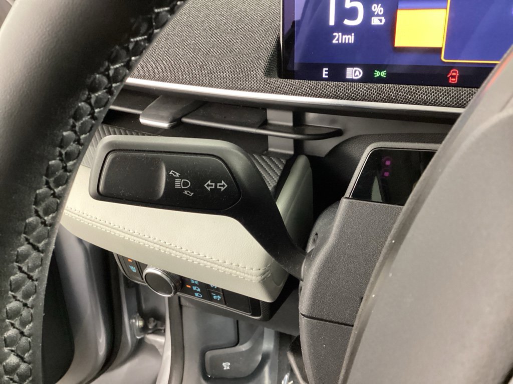 Used 2021 Ford Mustang Mach-E Premium image 23