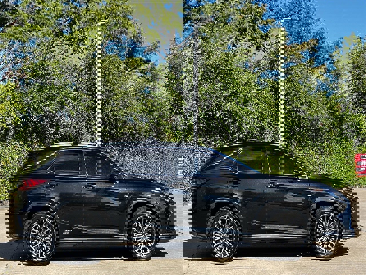 Used 2019 Lexus RX 450h F Sport image 3