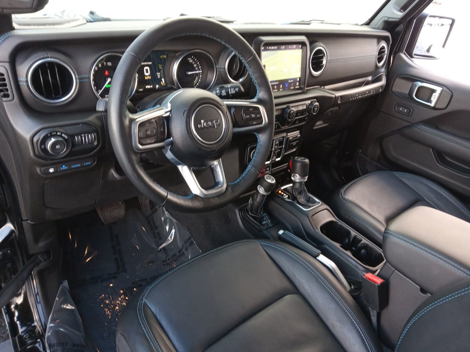 Used 2022 Jeep Wrangler Unlimited Rubicon 4xe w/ Dual Top Group image 12