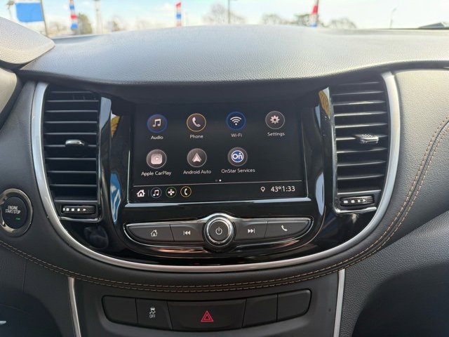 Used 2022 Chevrolet Trax LT w/ LT Convenience Package image 26