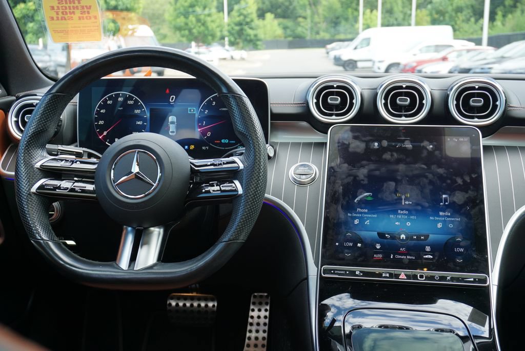 Used 2022 Mercedes-Benz C 300 4MATIC Sedan image 24