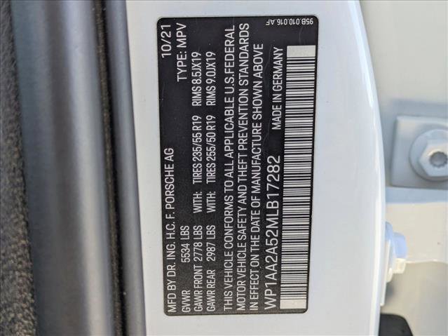 Used 2021 Porsche Macan image 27