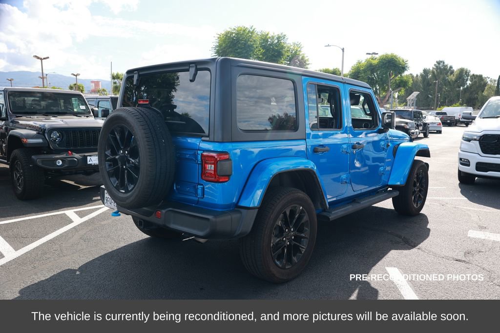 Used 2023 Jeep Wrangler Unlimited Sahara image 5