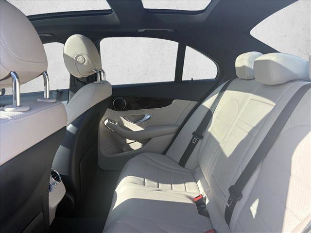 Used 2018 Mercedes-Benz C 300 4MATIC Sedan image 15