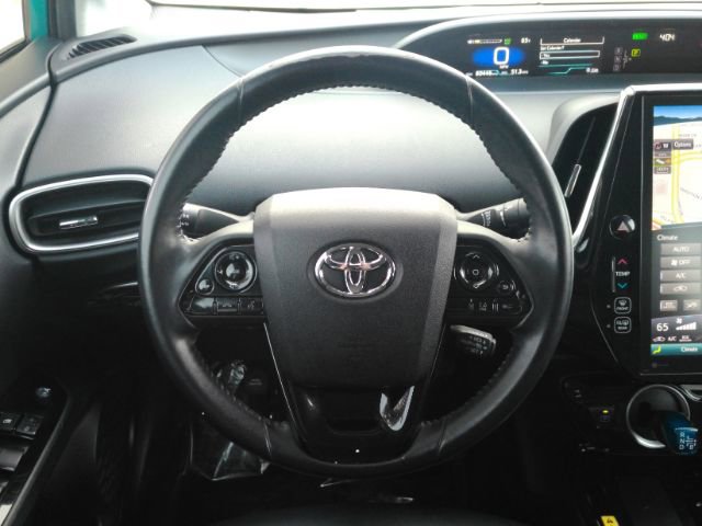 Used 2021 Toyota Prius Prime XLE image 30