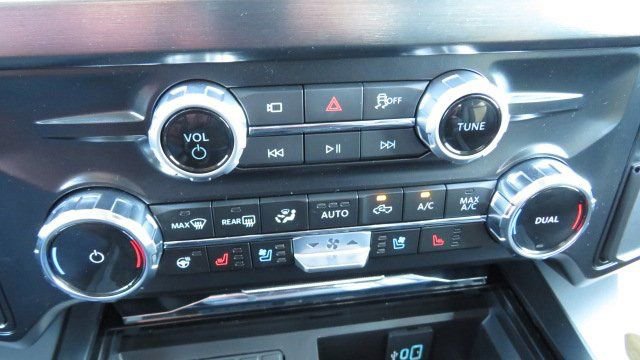 New 2026 Ford F350 Lariat w/ FX4 Off-Road Package image 20