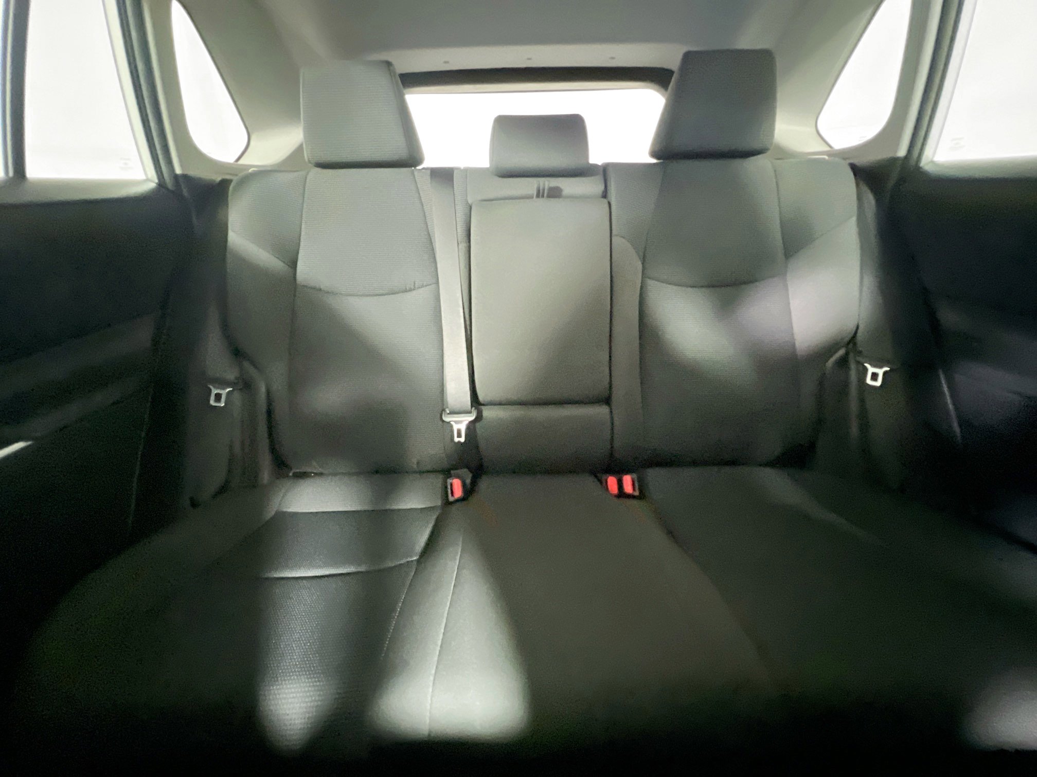 Used 2024 Toyota RAV4 LE image 32