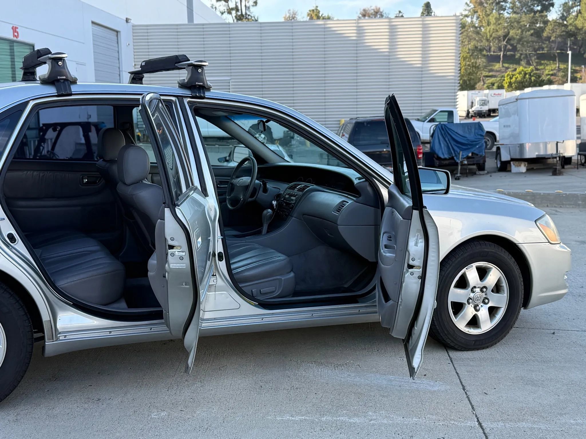 Used 2000 Toyota Avalon XL image 21