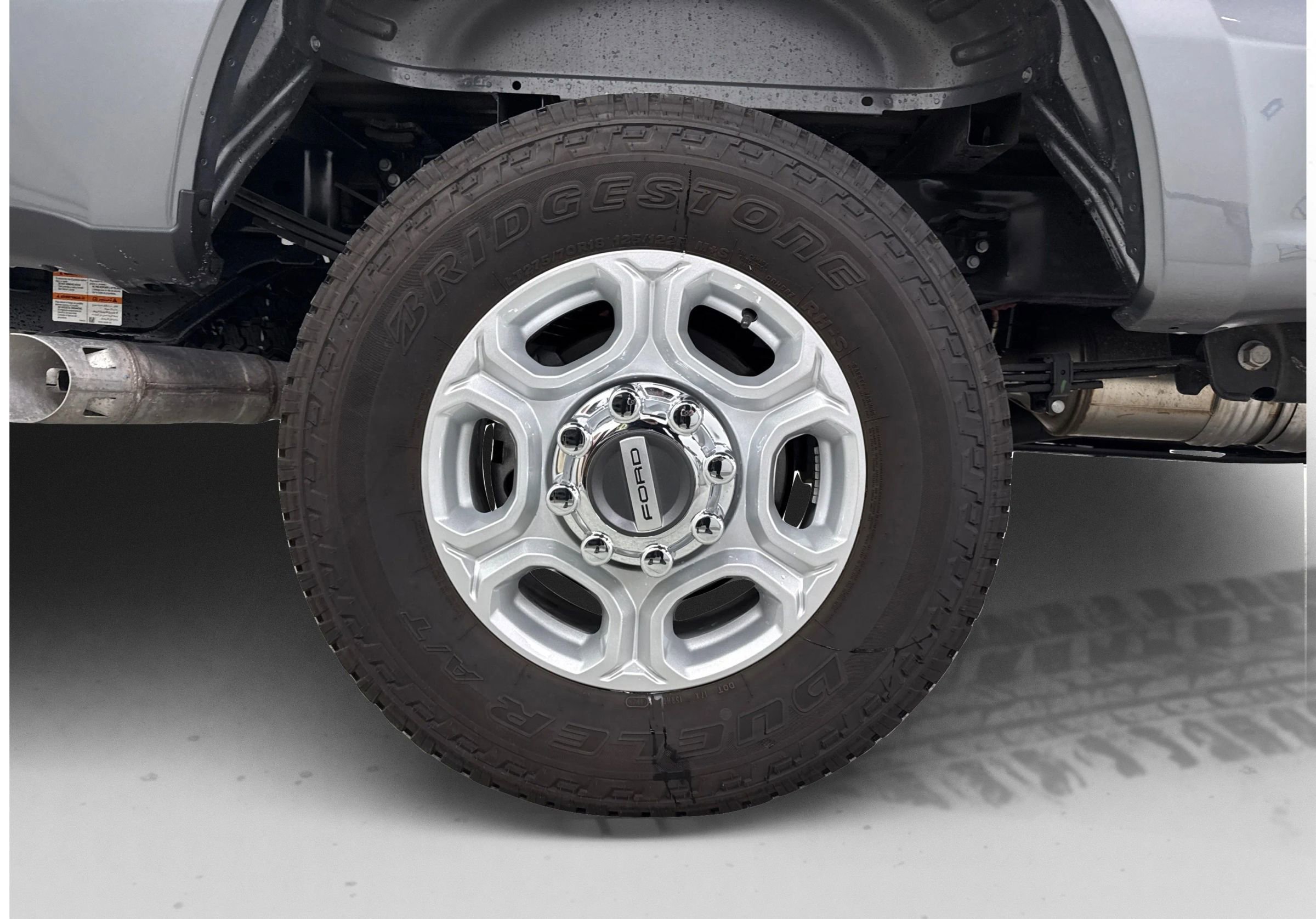 Used 2025 Ford F350 XLT w/ FX4 Off-Road Package image 24