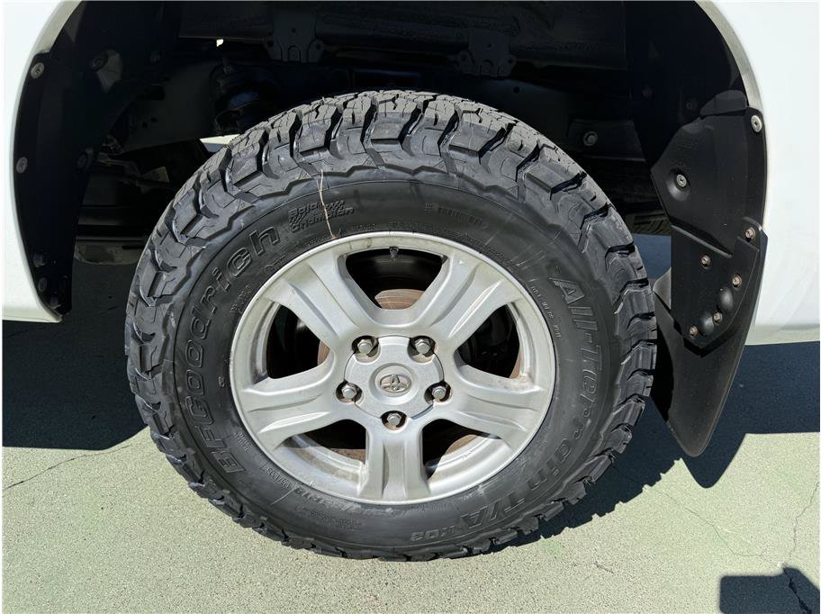 Used 2012 Toyota Tundra Limited AWD/4WD image 10