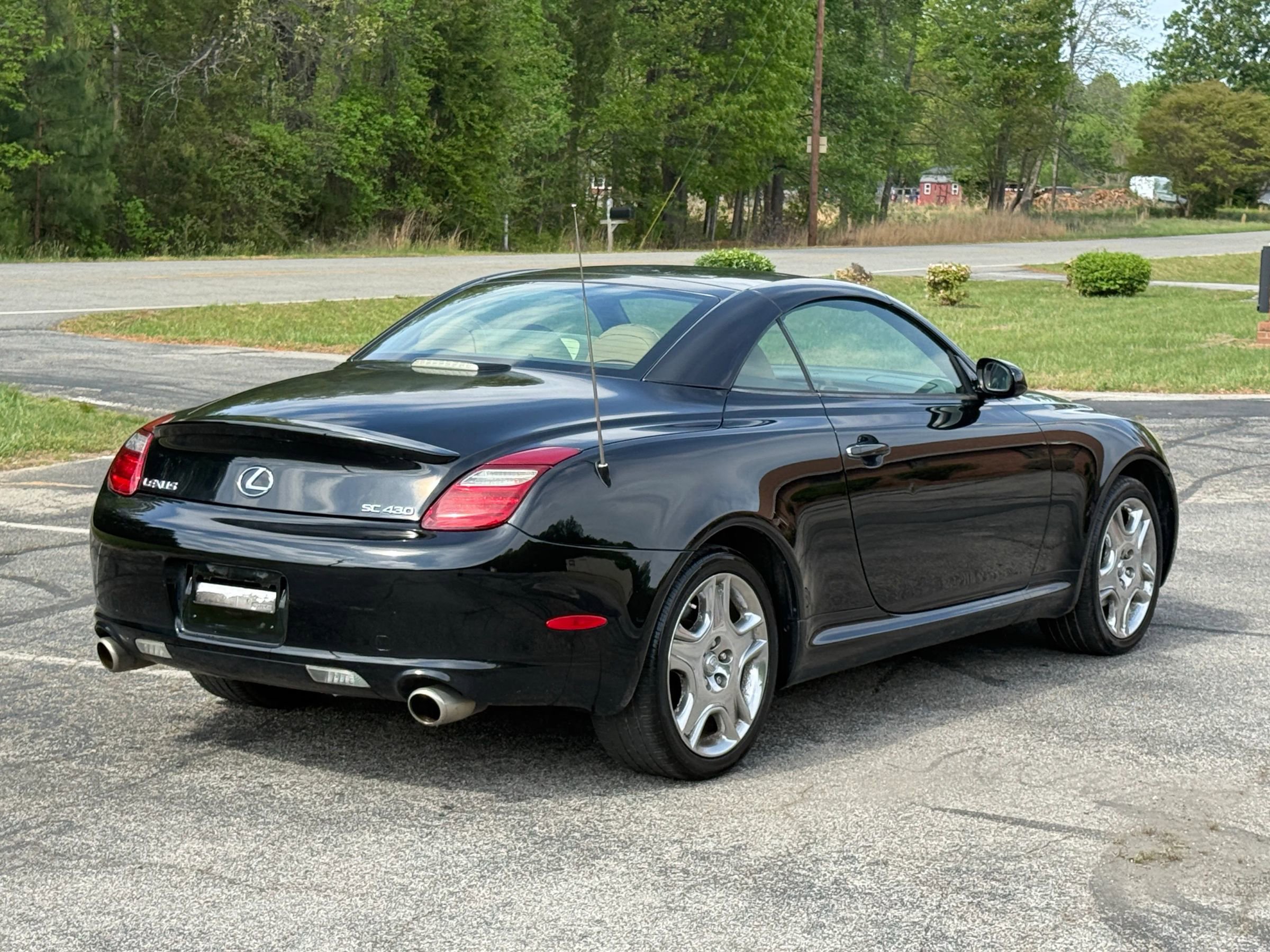 Used 2007 Lexus SC 430 Convertible RWD image 5
