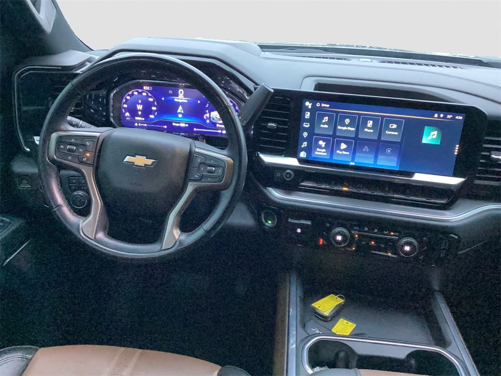 Used 2024 Chevrolet Silverado 3500 High Country w/ Technology Package image 14