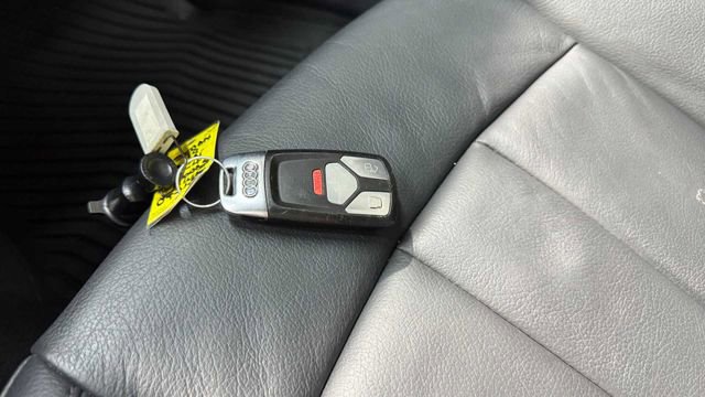 Used 2019 Audi A4 2.0T Premium w/ Convenience Package image 30