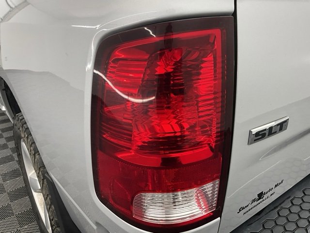 Used 2015 RAM 1500 Classic SLT image 22