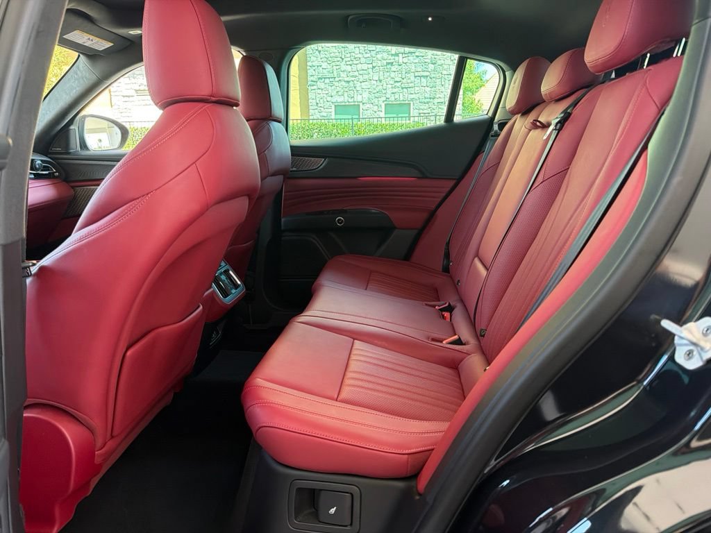 Certified 2023 Maserati Grecale Modena AWD/4WD image 18