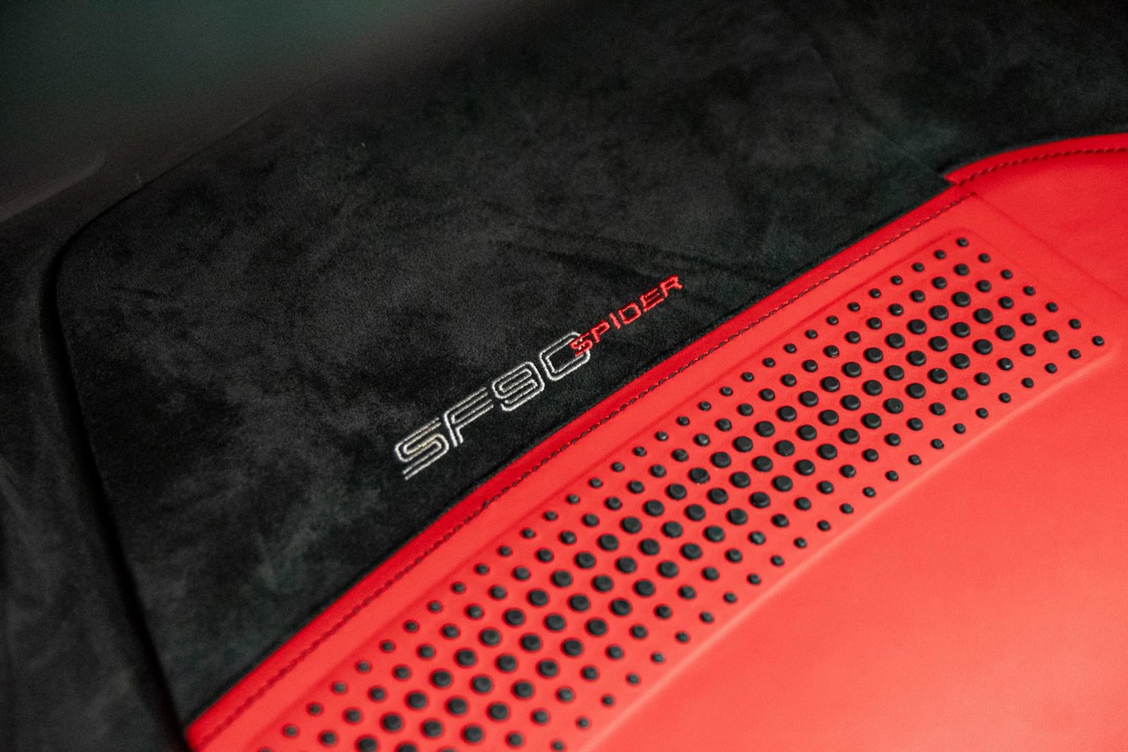 Used 2024 Ferrari SF90 Spider AWD/4WD image 25