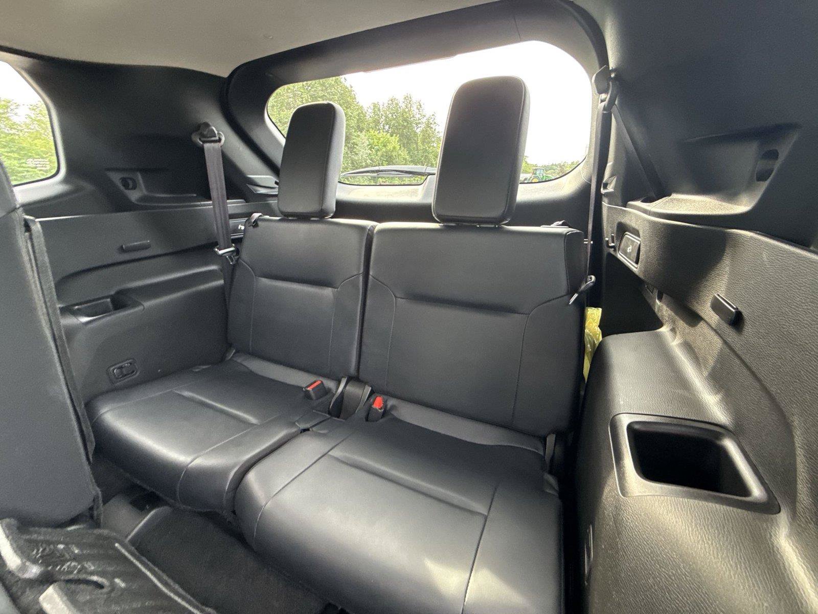 Used 2025 Mitsubishi Outlander SE AWD/4WD image 17