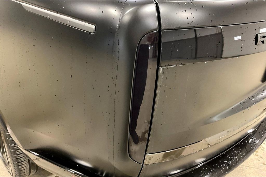 Used 2024 Land Rover Range Rover SV image 23