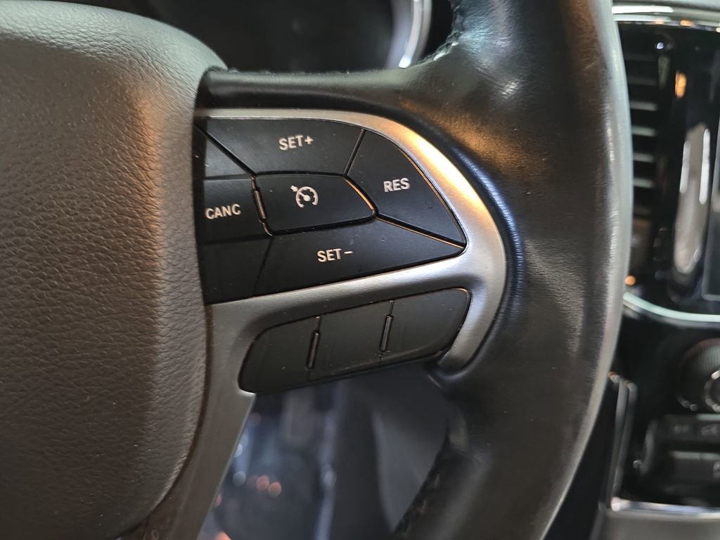 Certified 2020 Jeep Grand Cherokee Limited AWD/4WD image 18