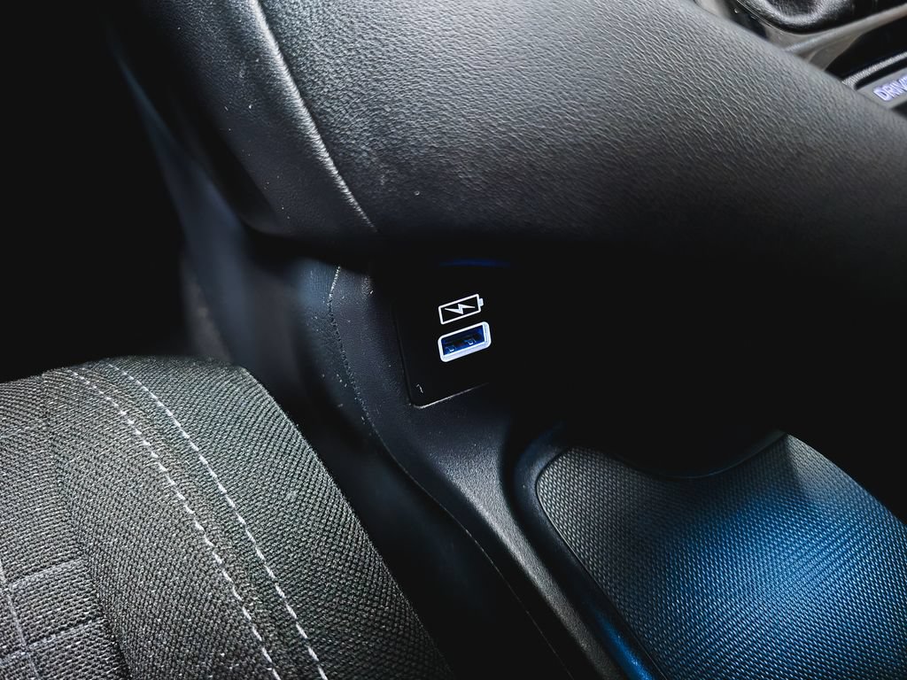 Used 2023 Honda HR-V LX image 29